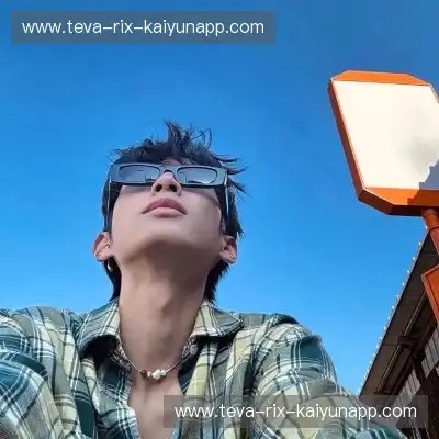 瞿群澄